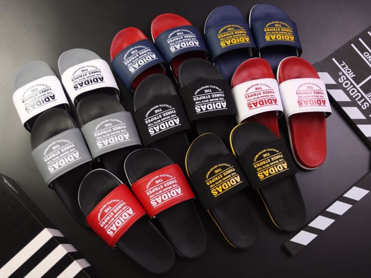 [Shoes] Adidas Slides